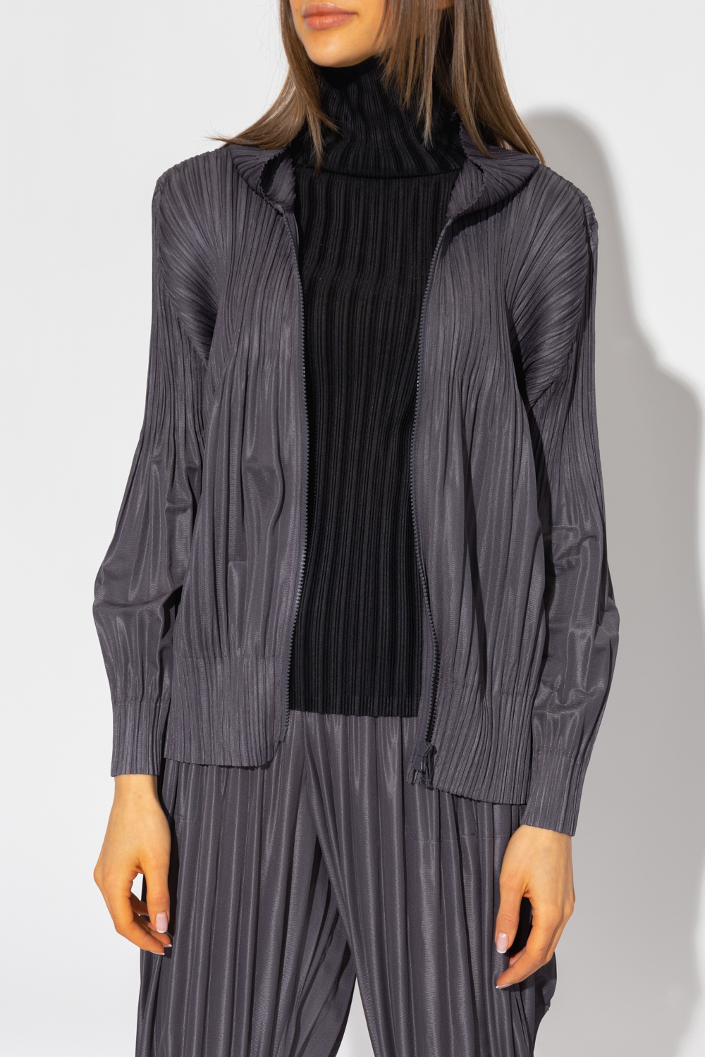 Pleated cheap hoodie jacket